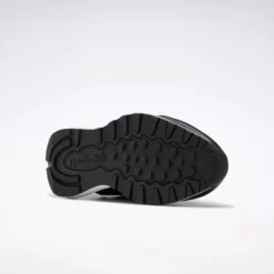 Reebok Classic Leather SP Women's Shoes Womens Sneakers -Bearpaw Shoes Shop GUEST 1520992a 86f2 4bd9 8723 f772398f2efc