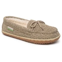 Minnetonka Women's ECO Oak Recycled Moccasin Slippers 6 Minnetonka Women's ECO Oak Recycled Moccasin Slippers -Bearpaw Shoes Shop GUEST 550be16c 672c 4ac7 a59f d97c304ed21e