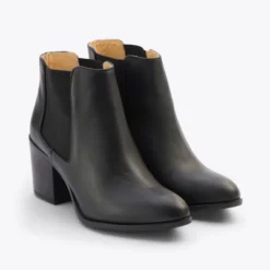 Nisolo Sustainable Women's Heeled Chelsea Boot -Bearpaw Shoes Shop GUEST 64aae835 c3a3 439d 80ab f741530c8355