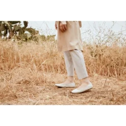 Minnetonka Women's Leather Anna Ballerina Flat 14 Minnetonka Women's Leather Anna Ballerina Flat -Bearpaw Shoes Shop GUEST 75dfd72d c45a 4ab8 b1b0 40c55d387e16