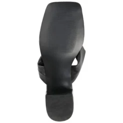 Journee Collection Womens Seelah Low Stacked Heel Flip Flop Sandals -Bearpaw Shoes Shop GUEST 85bce39d fc43 46da 857b 4edf4618ac1d