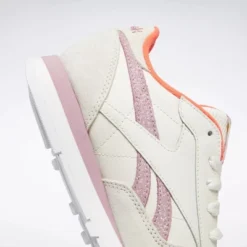 Reebok Classic Leather Women's Shoes Womens Sneakers 22 Reebok Classic Leather Women's Shoes Womens Sneakers -Bearpaw Shoes Shop GUEST 99de40f6 e880 44a4 8f01 8eef939963e4