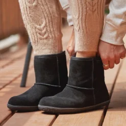 Minnetonka Women's Suede Backus Winter Boot -Bearpaw Shoes Shop GUEST a46a4ce9 960c 4cc8 be88 da7b0b5b3485