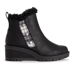 MUK LUKS Women's Norway Halden Wedge Booties -Bearpaw Shoes Shop GUEST b36d597e df53 4a1f 937a fe216791d10d