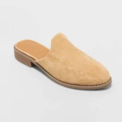 Women's Maura Mule Flats - Universal Thread™ Beige -Bearpaw Shoes Shop GUEST ced0de83 37b7 4c50 9018 ca04324c4ec9