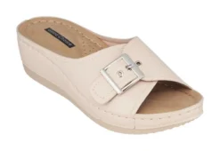 GC Shoes Justina Buckle Comfort Slide Wedge Sandals -Bearpaw Shoes Shop GUEST e9aab23e 4ed6 48c5 96c7 d6c0c27f698c