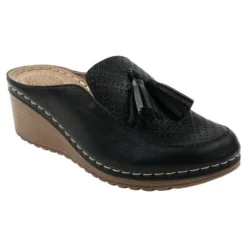 GC Shoes Dacey Tassel Slide Wedge Mule -Bearpaw Shoes Shop GUEST ef1385c7 3726 4010 8ce8 1fccf4a46af4