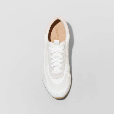 Women's Courtney Sneakers - Universal Thread™ 4 Women's Courtney Sneakers - Universal Thread™ - Image 2